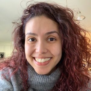 Meet your Posher, Caroline